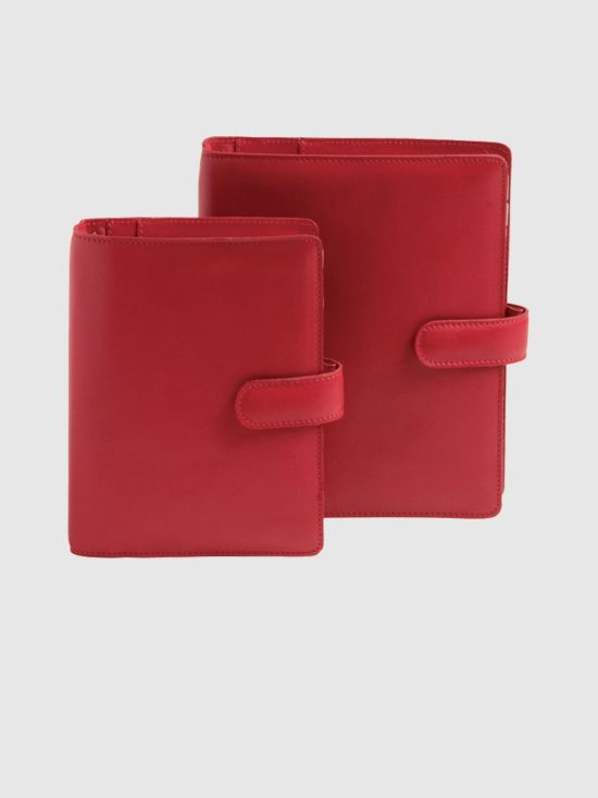 Agenda confeccionada en piel